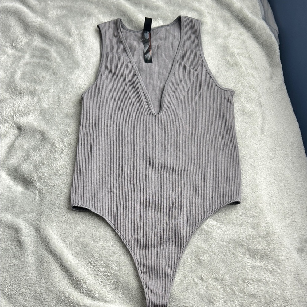 Out From Under Urban Outfitters Gray thong VNeck Bodysuit Small